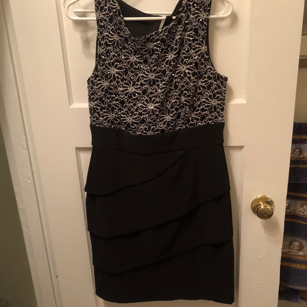 Connected Apparel Black Sleeveless Dress with Sequin Accents - Size 10 -used